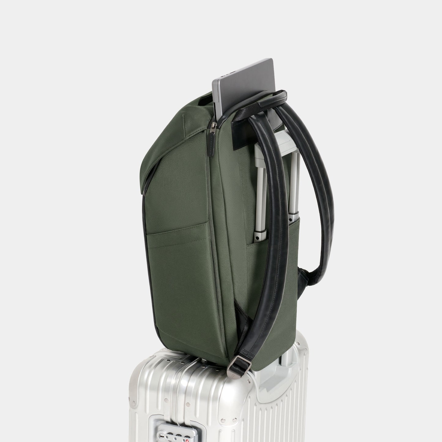 Capstone Backpack - Olive