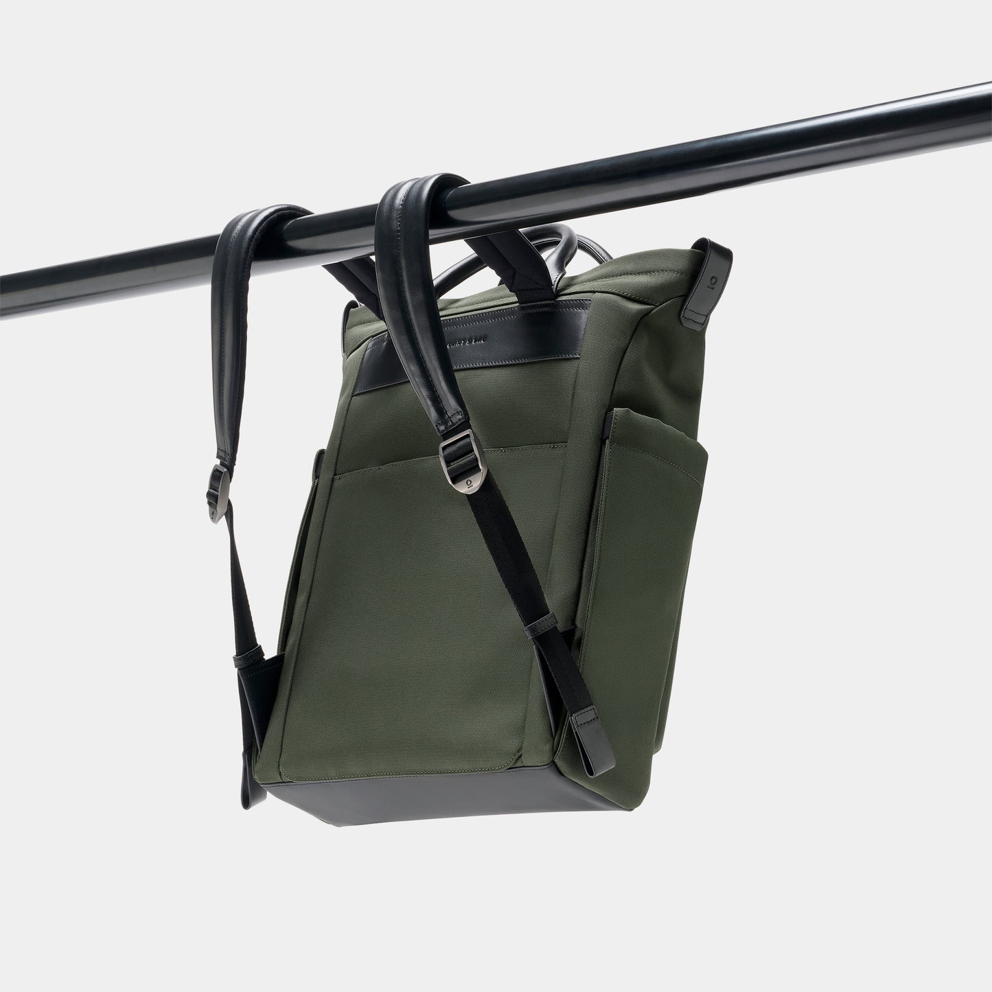 Clarke Totepack - Olive