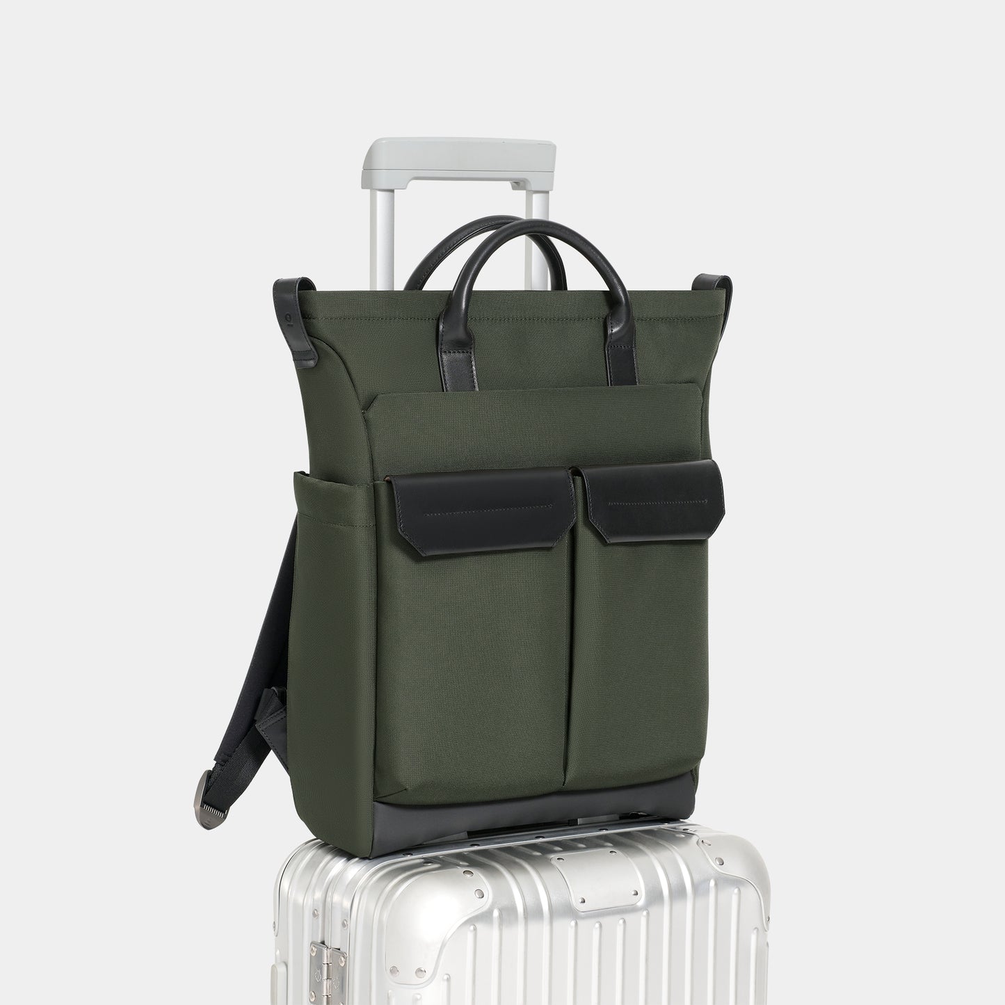 Clarke Totepack - Olive
